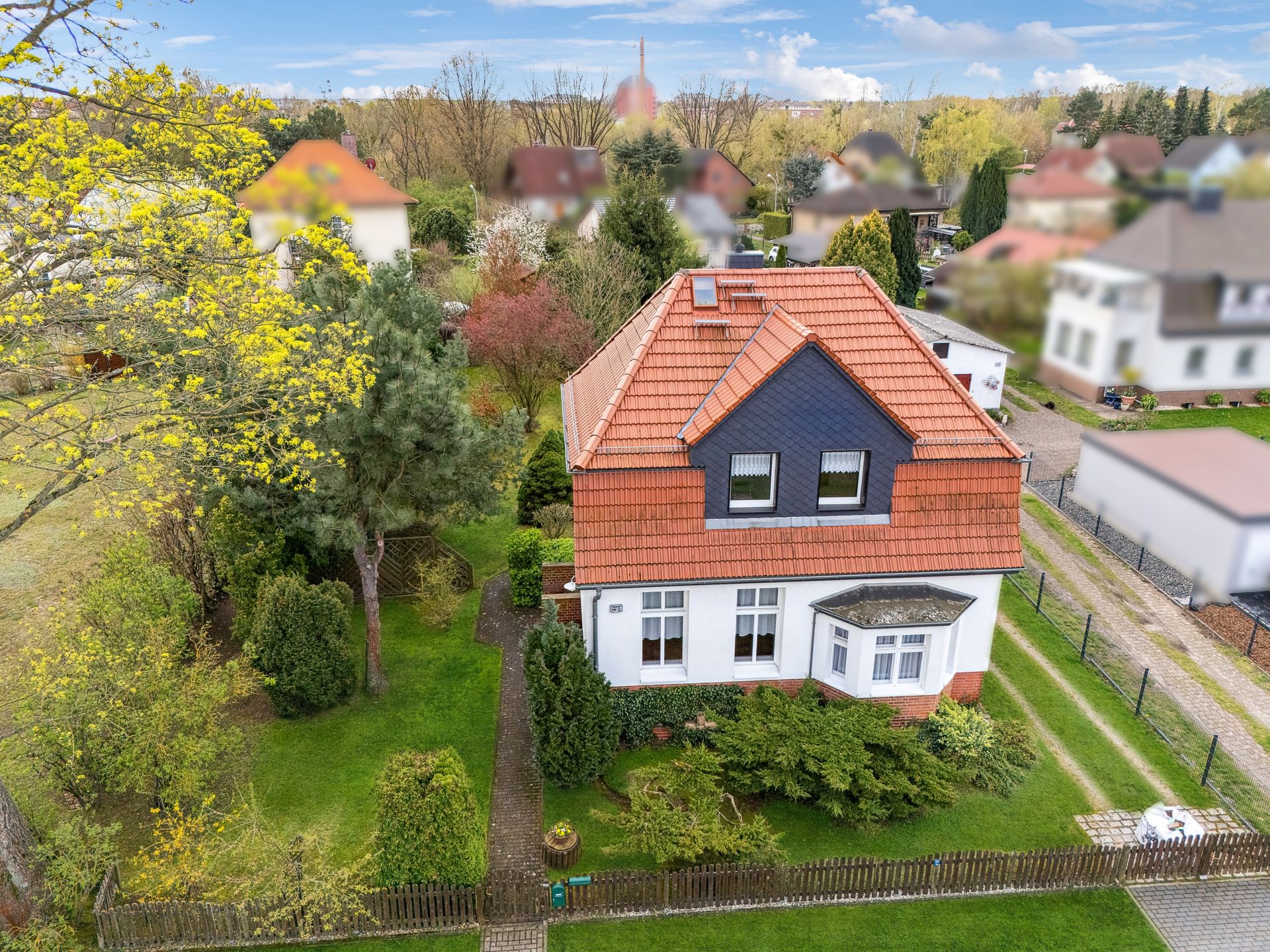 Einfamilienhaus zum Kauf 499.000 € 3 Zimmer 111 m²<br/>Wohnfläche 1.027 m²<br/>Grundstück Falkenhain Falkensee 14612