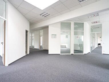 Bürofläche zur Miete 6,50 € 69,7 m² Bürofläche teilbar ab 13,4 m² Kimplerstraße 278-296 Fischeln - West Krefeld 47807