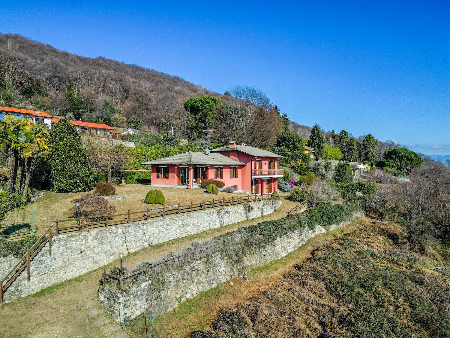 Villa zum Kauf 1.170.000 € 8 Zimmer 318 m² 4.364 m² Grundstück Seeblick Lesa / Comnago 28040