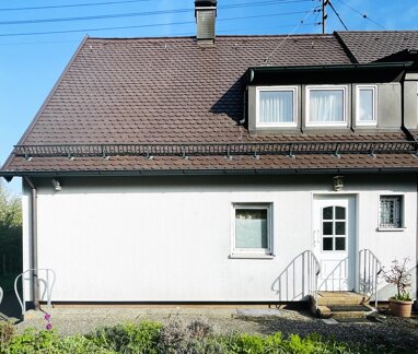 Doppelhaushälfte zum Kauf 449.000 € 4,5 Zimmer 80 m² 679 m² Grundstück Bobingen Bobingen / Bobingen Siedlung 86399