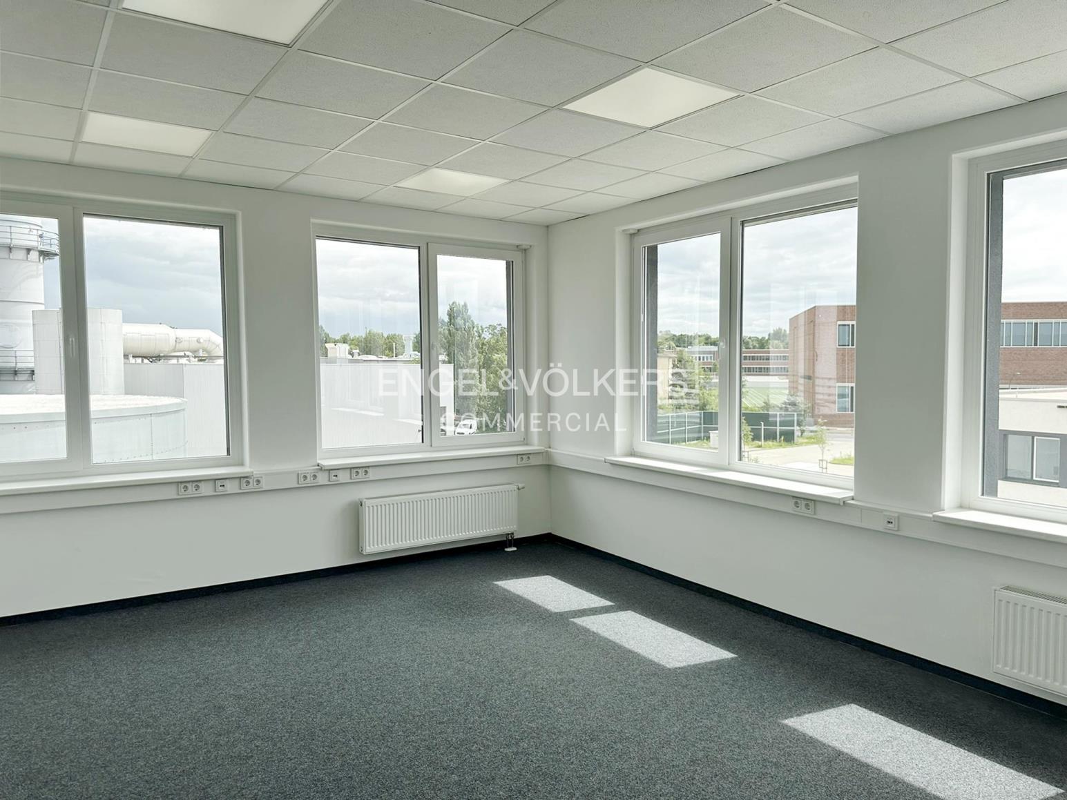 Büro-/Praxisfläche zur Miete 12,50 € 1.084 m²<br/>Bürofläche ab 452 m²<br/>Teilbarkeit Rudow Berlin 12355