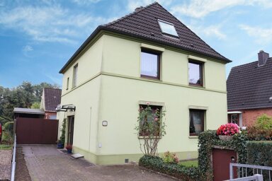 Einfamilienhaus zum Kauf 372.500 € 6 Zimmer 151 m² 1.844 m² Grundstück Falkenfeld / Vorwerk / Teerhof Lübeck-St. Lorenz Nord 23554