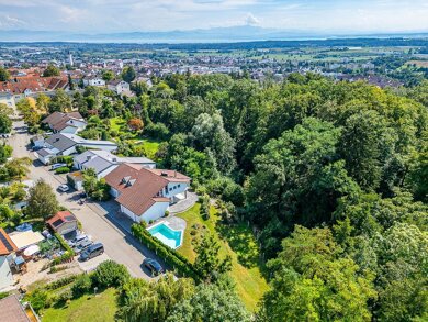 Villa zum Kauf provisionsfrei 1.800.000 € 10 Zimmer 425 m² 1.500 m² Grundstück frei ab sofort Richard-Wagner-Straße 7 Markdorf Markdorf 88677