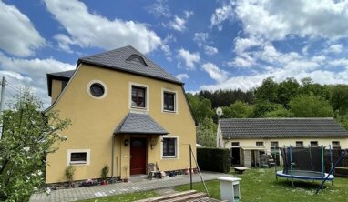 Einfamilienhaus zum Kauf 260.000 € 5,5 Zimmer 120 m² 660 m² Grundstück Zschopau Zschopau 09405