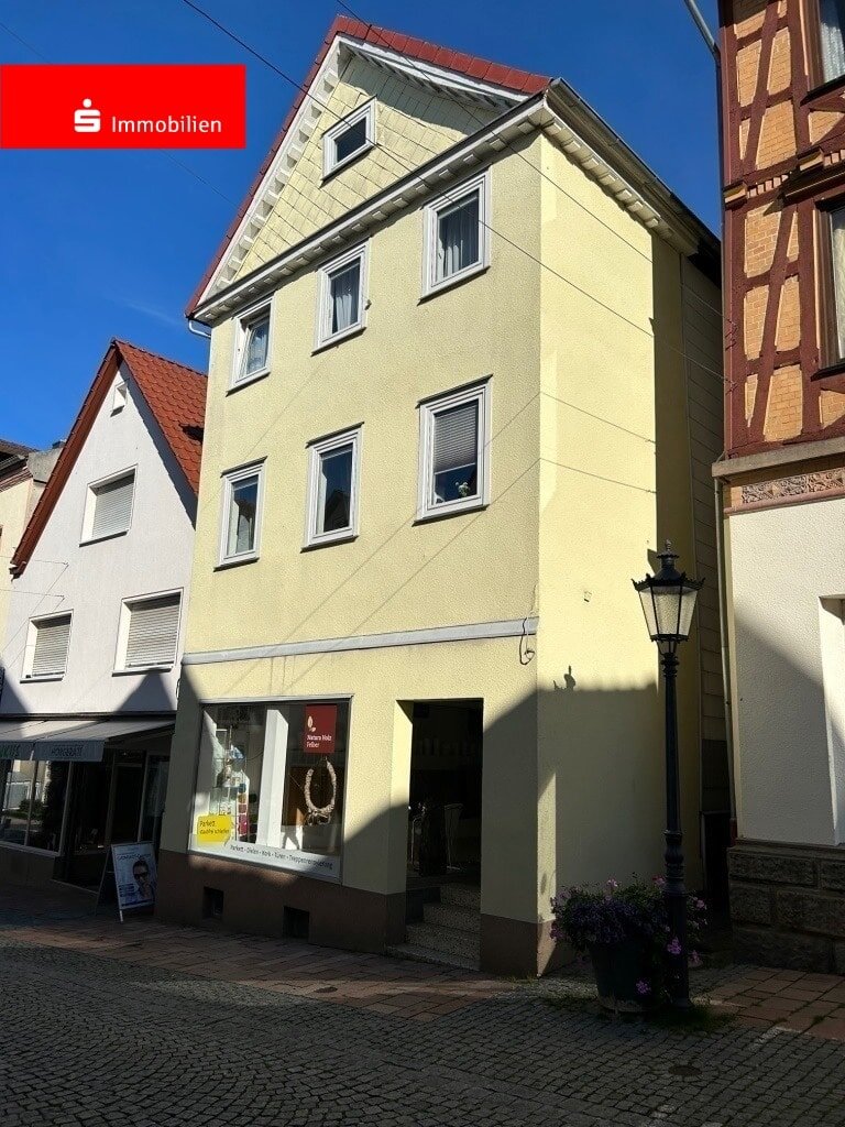 Mehrfamilienhaus zum Kauf 249.000 € 6 Zimmer 120 m²<br/>Wohnfläche 136 m²<br/>Grundstück Homberg Homberg 34576