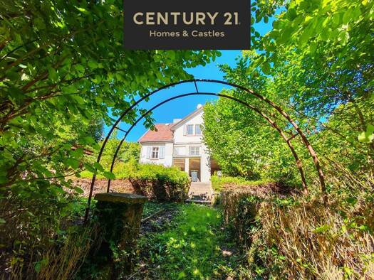 Wohnung zum Kauf 159.000 € 4 Zimmer 144 m² EG frei ab sofort Heinitz Neunkirchen 66540