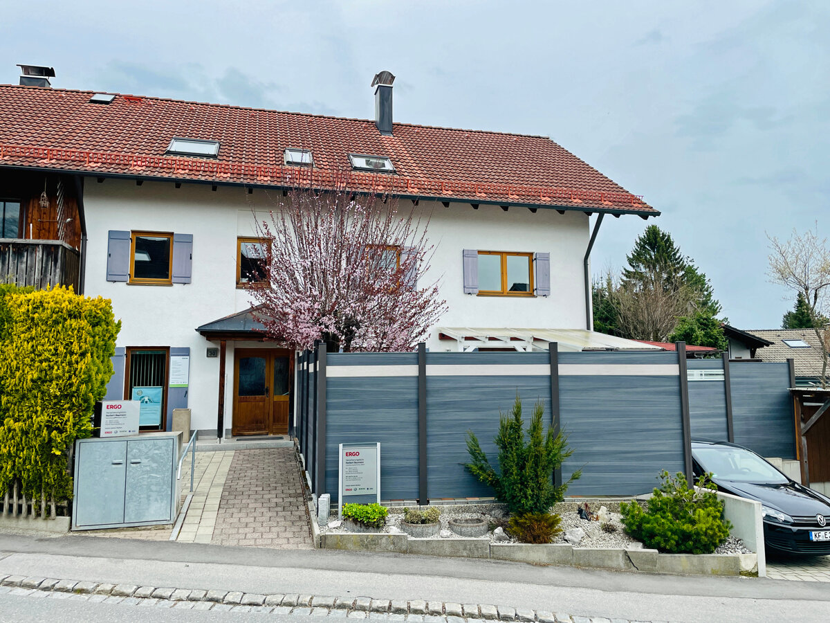 Wohnung zum Kauf 275.000 € 4 Zimmer 100 m²<br/>Wohnfläche 1. Stock<br/>Geschoss Salzstraße 30 Oberbeuren Kaufbeuren 87600
