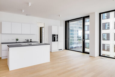 Wohnung zur Miete 2.300 € 2 Zimmer 87 m² 4. Geschoss Nymphenburg München 80639