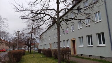 Wohnung zur Miete 313 € 3 Zimmer 52,1 m² 1. Geschoss Schillerstraße 39 Geusa Merseburg 06217