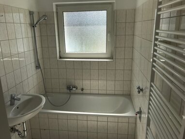 Wohnung zur Miete 720 € 2 Zimmer 54,7 m² 1. Geschoss Paul-Gerhardt-Straße 6 Heilsberg Bad Vilbel 61118