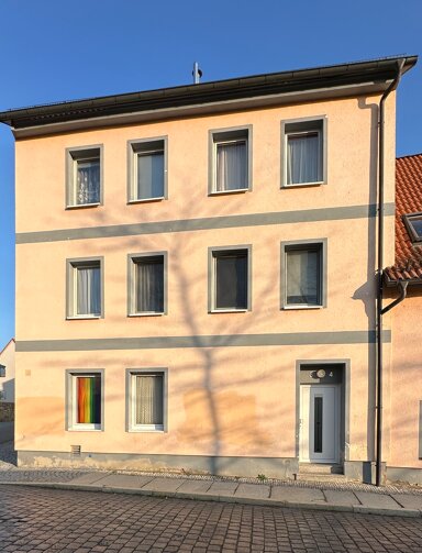 Wohnung zur Miete 300 € 2 Zimmer 52 m² Georgenstraße 3/4 Naumburg Naumburg (Saale) 06618