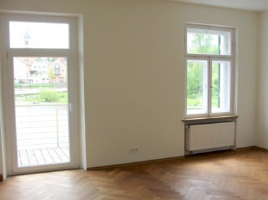 Wohnung zur Miete 990 € 4 Zimmer 125 m² Burglengenfeld Burglengenfeld 93133
