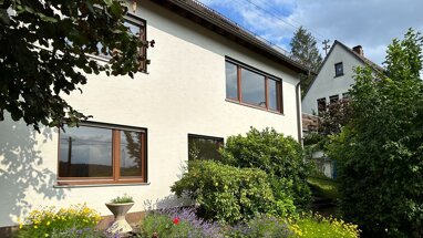 Mehrfamilienhaus zum Kauf 375.000 € 7 Zimmer 191,5 m² 743 m² Grundstück Weidenau - Mitte Siegen 57076