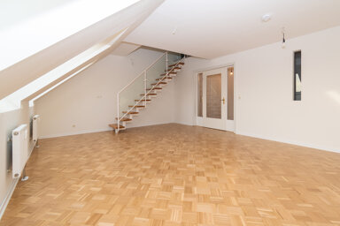 Wohnung zum Kauf 240.000 € 2 Zimmer 60,4 m² 5. Geschoss Südvorstadt Leipzig 04275