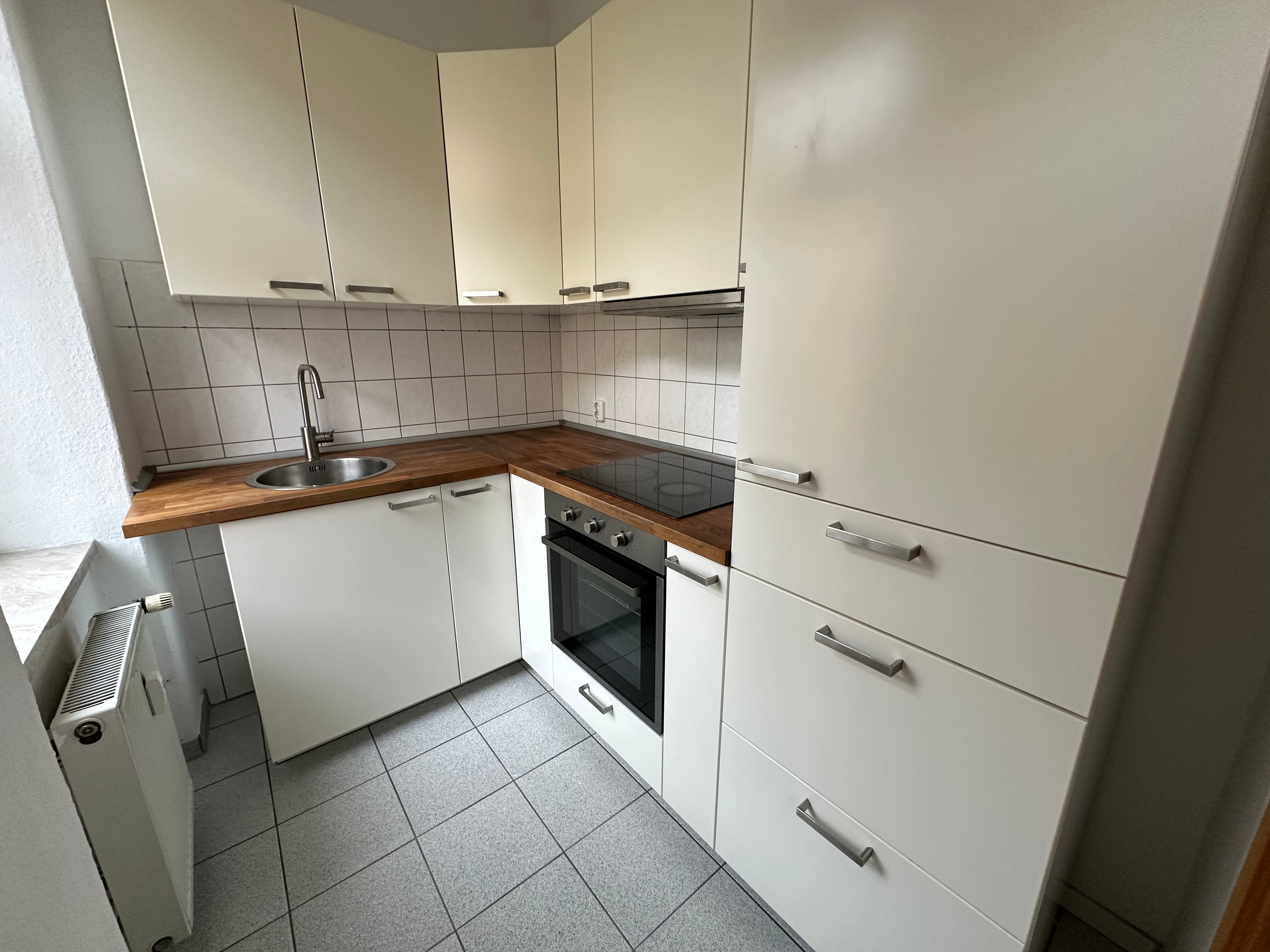 Wohnung zur Miete 249 € 2 Zimmer 42,7 m²<br/>Wohnfläche Lützowstraße 39 Kappel 822 Chemnitz 09119