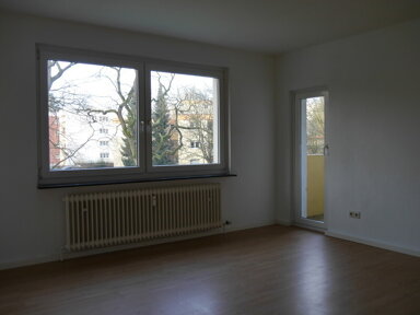 Wohnung zur Miete 554 € 3 Zimmer 64,4 m² 1. Geschoss frei ab 15.01.2025 Ollenhauerstr. 4 Großauheim Hanau 63457