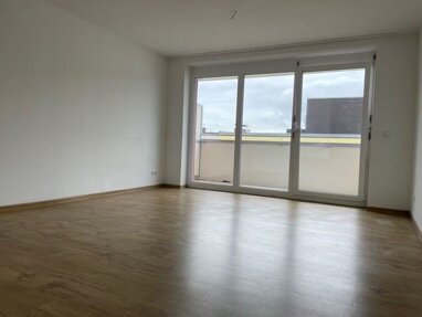 Wohnung zur Miete 655 € 2 Zimmer 54,8 m² 5. Geschoss Südstadt 31 Fürth , Bay 90763