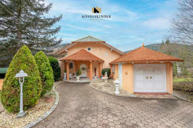 Einfamilienhaus zum Kauf 749.000 € 9 Zimmer 230 m² 580 m² Grundstück Bad Wildbad Bad Wildbad im Schwarzwald 75323