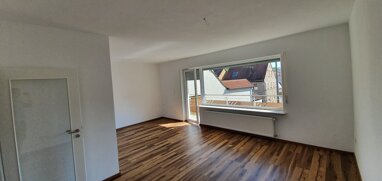 Wohnung zur Miete 765 € 2 Zimmer 84 m² Theilheim 97288