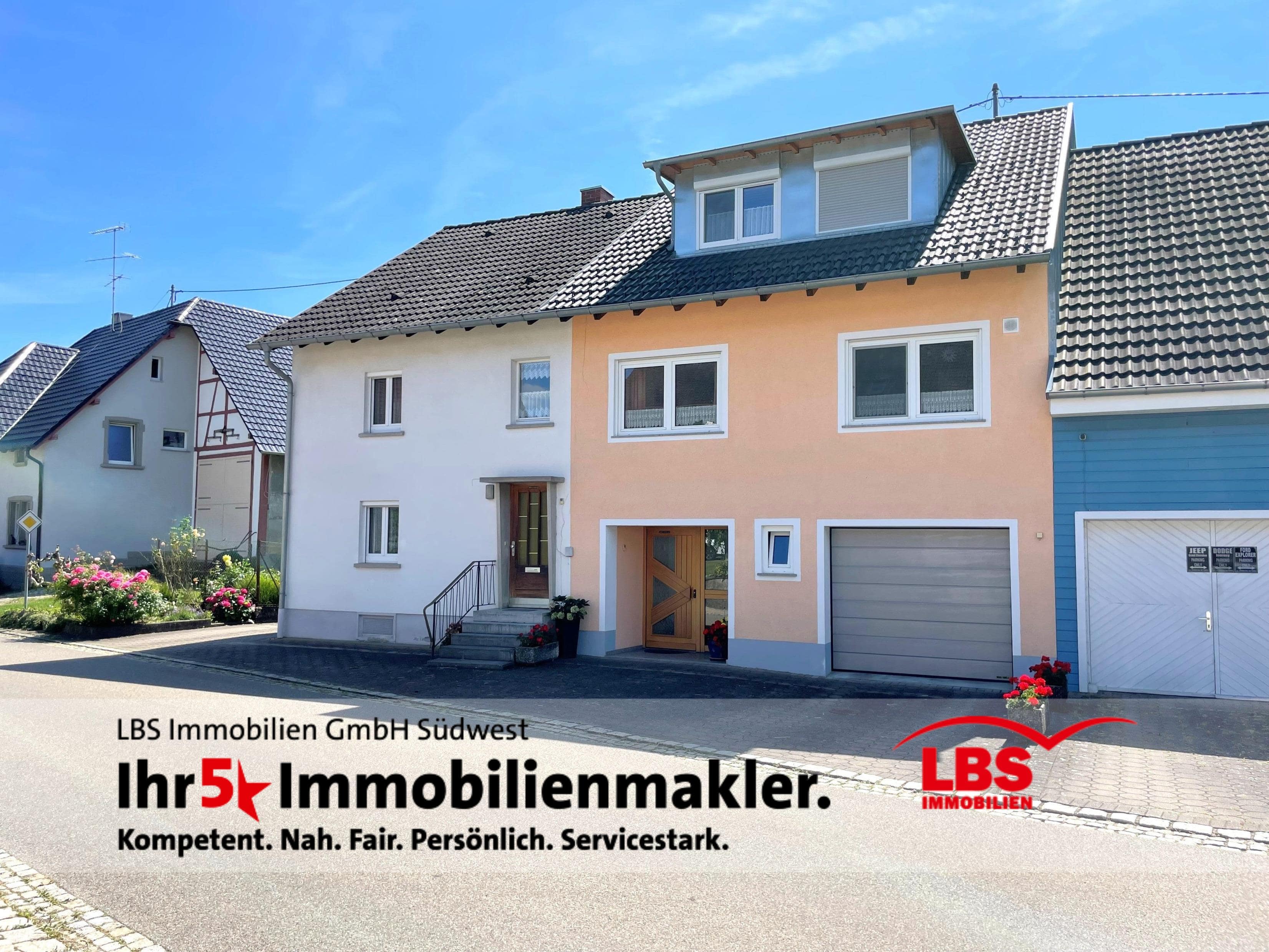 Mehrfamilienhaus zum Kauf 449.000 € 8 Zimmer 233 m²<br/>Wohnfläche 577 m²<br/>Grundstück Weil Tengen 78250