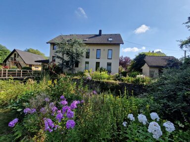 Einfamilienhaus zum Kauf 225.000 € 237,6 m² 690 m² Grundstück Lichtenberg Lichtenberg/Erzgebirge 09638