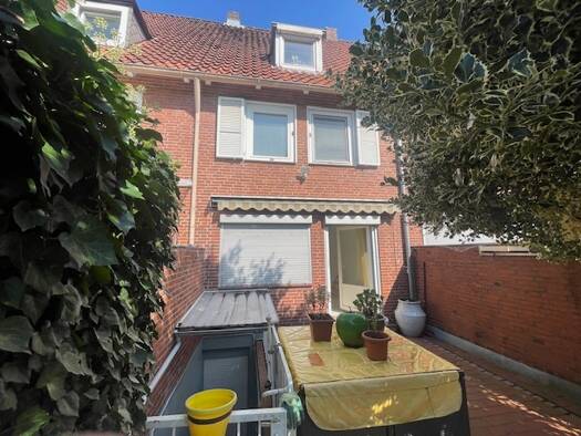 Reihenmittelhaus zum Kauf 234.000 € 5 Zimmer 110 m² 172 m² Grundstück Stade 21680