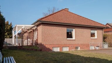 Haus zum Kauf 450.000 € 3 Zimmer 97,2 m² 557 m² Grundstück Trittau 22946