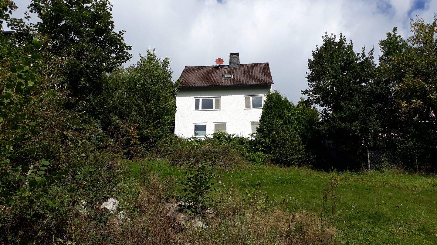 Kleines Einfamilienhaus mit sehr großem Garten in Lüdenscheid - Stüttinghausen