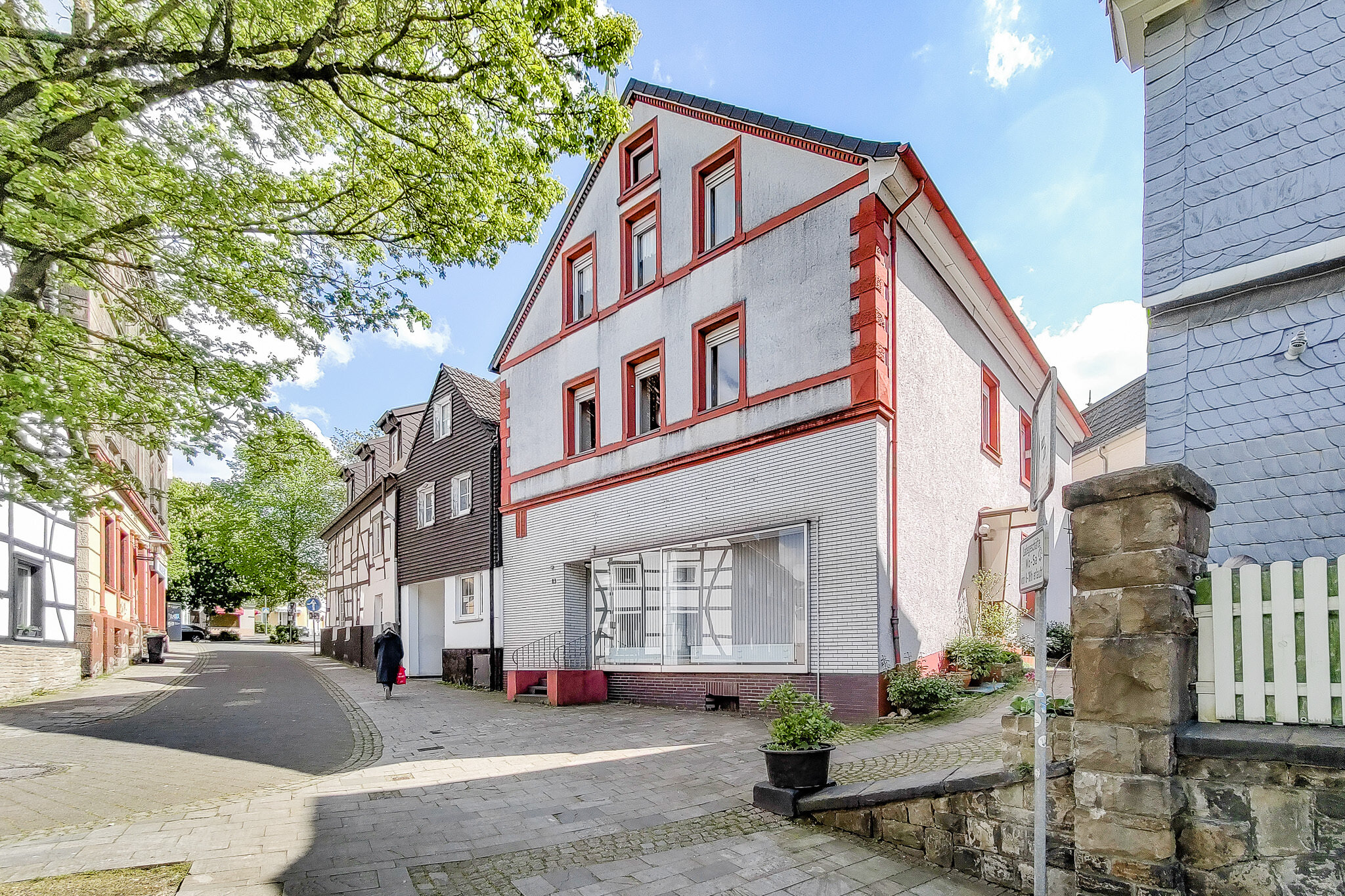 Mehrfamilienhaus zum Kauf 205.000 € 11 Zimmer 226 m²<br/>Wohnfläche 163 m²<br/>Grundstück Mittelstadt Wetter (Ruhr) 58300