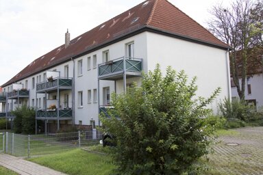 Wohnung zur Miete nur mit Wohnberechtigungsschein 324 € 2 Zimmer 53,1 m² 1. Geschoss frei ab 01.03.2025 Kastanienallee 9 Merseburg Merseburg 06217