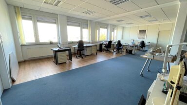 Bürofläche zur Miete 7,50 € 1.540 m² Bürofläche teilbar ab 1.540 m² Karlshof / Israelsdorf / Gothmund Lübeck 23568