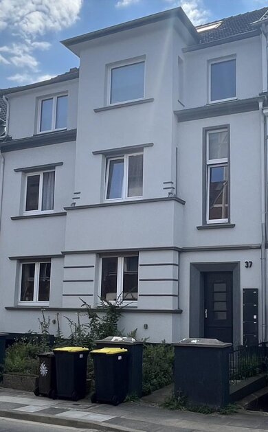 Mehrfamilienhaus zum Kauf 749.000 € 9 Zimmer 230 m² 329 m² Grundstück Wellenstraße 37 Siegburg Siegburg 53721