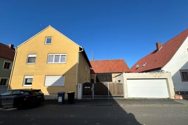 Mehrfamilienhaus zum Kauf 295.000 € 7 Zimmer 150 m² 490 m² Grundstück Traustadt Donnersdorf 97499