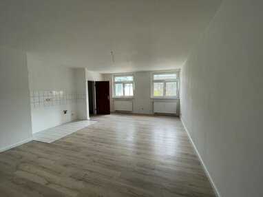 Wohnung zur Miete 200 € 1 Zimmer 39,9 m² 1. Geschoss frei ab sofort Karlsbader Straße 25 Buchholz Annaberg-Buchholz 09456