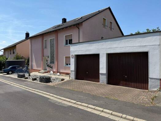 Mehrfamilienhaus zum Kauf 599.000 € 10 Zimmer 287 m² 673 m² Grundstück Retzbach Zellingen 97225