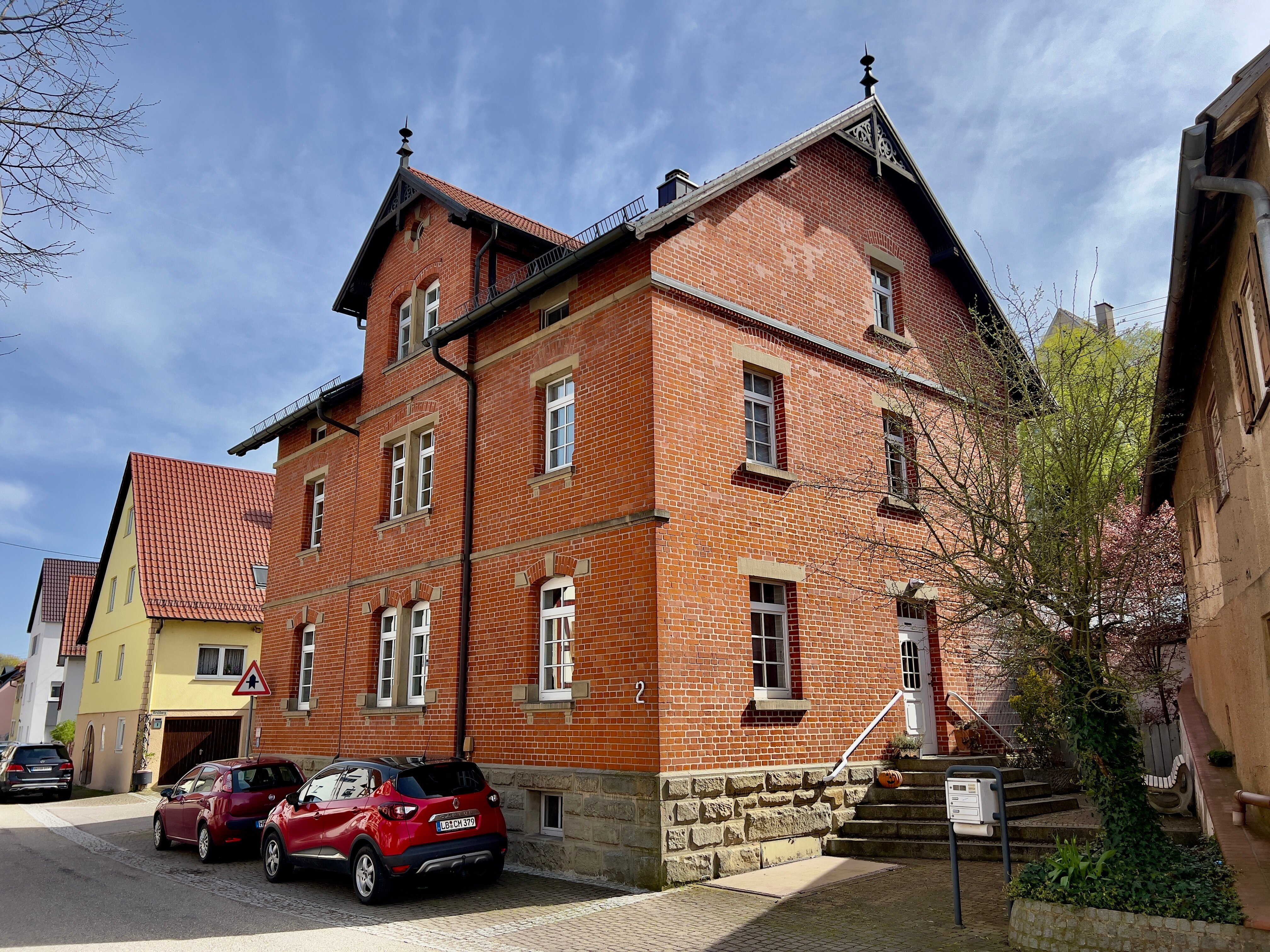 Mehrfamilienhaus zum Kauf 890.000 € 8 Zimmer 250 m²<br/>Wohnfläche 346 m²<br/>Grundstück Ab sofort<br/>Verfügbarkeit Ottmarsheim Besigheim 74354
