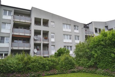 Wohnung zur Miete 705 € 4 Zimmer 94 m² 3. Geschoss frei ab 01.02.2025 Lindenallee 15 Altenbauna Baunatal 34225