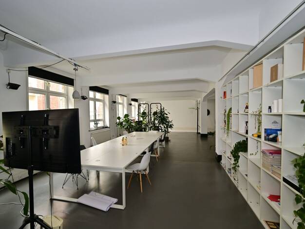 Büro zur Miete provisionsfrei 3.950 € 1 Zimmer 280 m² Bürofläche Ost Stuttgart 70190