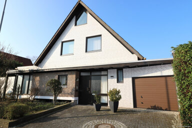 Einfamilienhaus zum Kauf 310.000 € 5 Zimmer 138,4 m² 782 m² Grundstück Gifhorn Gifhorn 38518