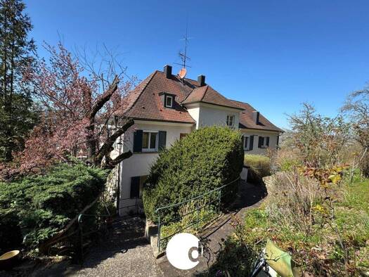 Mehrfamilienhaus zum Kauf 1.750.000 € 12 Zimmer 349 m² 1.270 m² Grundstück frei ab sofort Süd Stuttgart 70180