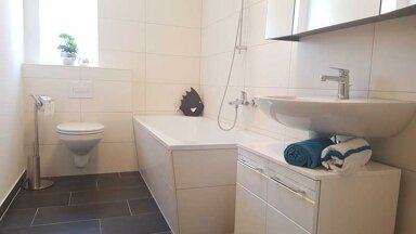 Wohnung zur Miete 700 € 5 Zimmer 92 m² frei ab sofort Heinrichsberger Str. Siedlung Rothensee Magdeburg 39126