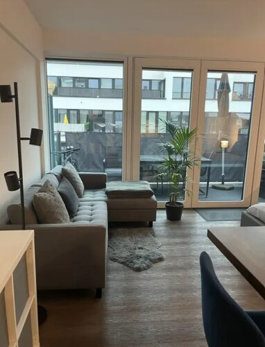 Apartment zur Miete 500 € 1 Zimmer 36 m² Platz der Freundschaft 1b Südstadt Rostock 18059
