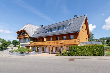 Haus zum Kauf 1.719.000 € 15 Zimmer 498 m² 799 m² Grundstück Schluchsee Schluchsee 79859