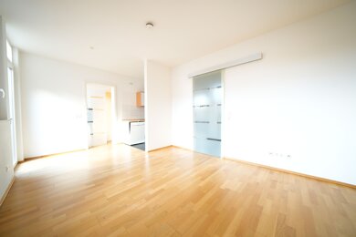 Wohnung zur Miete 720 € 2 Zimmer 63 m² EG Bad Nenndorf Bad Nenndorf 31542