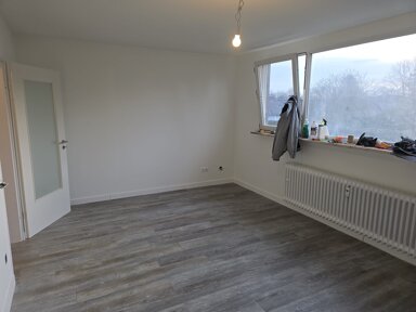 Wohnung zur Miete 400 € 1 Zimmer 26 m² 1. Geschoss frei ab sofort Vom-Stein-Str. 38-40 Büttgen Kaarst 41564