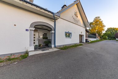 Einfamilienhaus zum Kauf 260.000 € 7,5 Zimmer 250 m² 461 m² Grundstück Oberstinkenbrunn 2023