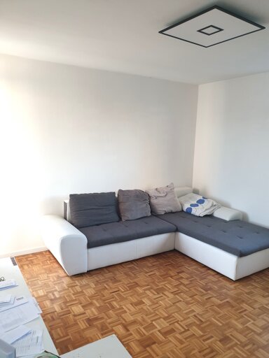 Wohnung zur Miete 380 € 1 Zimmer 33,6 m² frei ab sofort Eisenacher Straße 3 Innenstadt Coburg 96450