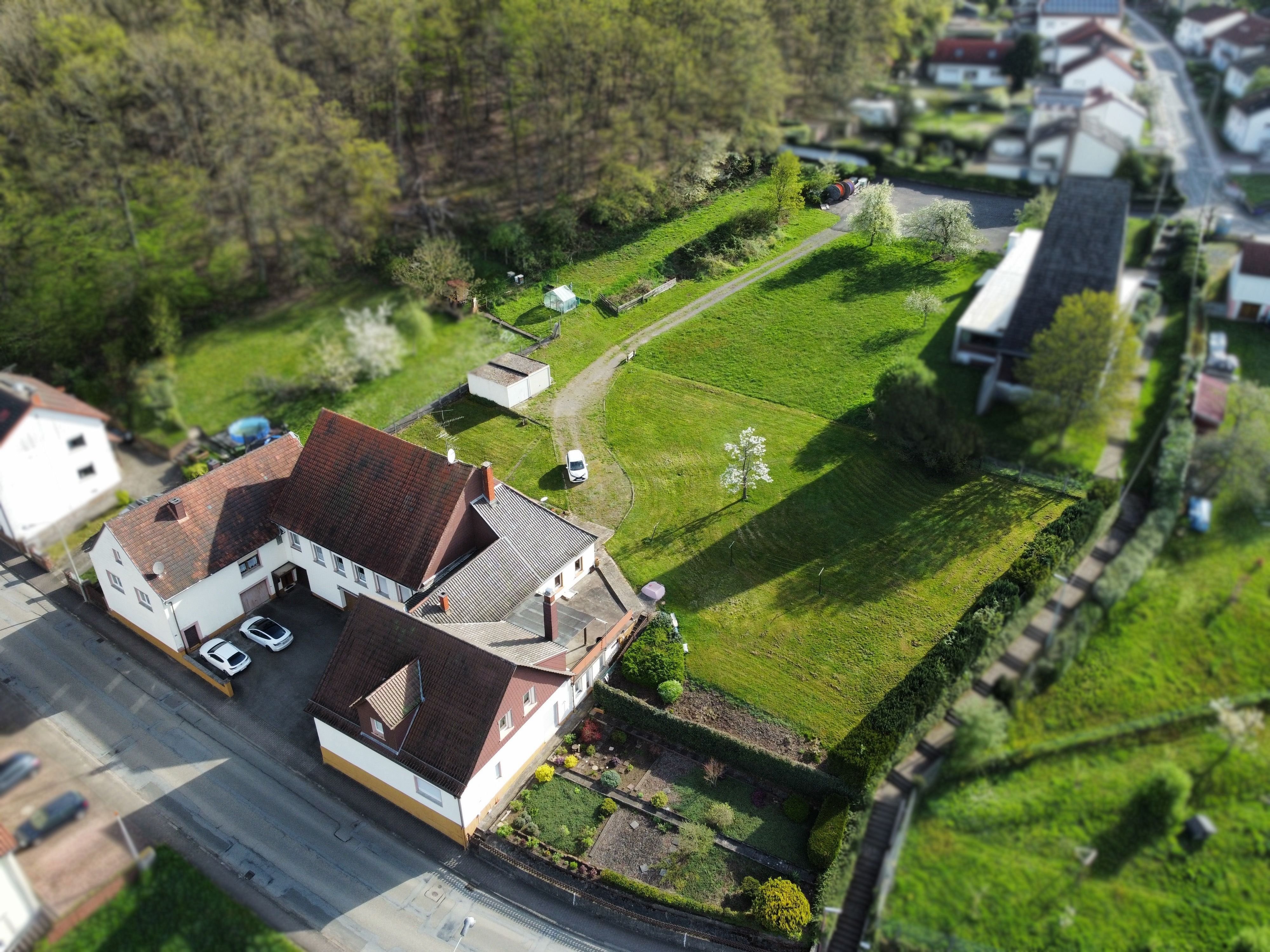 Mehrfamilienhaus zum Kauf 565.000 € 16 Zimmer 5.266 m²<br/>Grundstück Kottweiler-Schwanden 66879