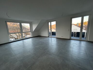 Wohnung zur Miete 1.450 € 4 Zimmer 122 m² 3. Geschoss frei ab sofort Nagold Nagold 72202