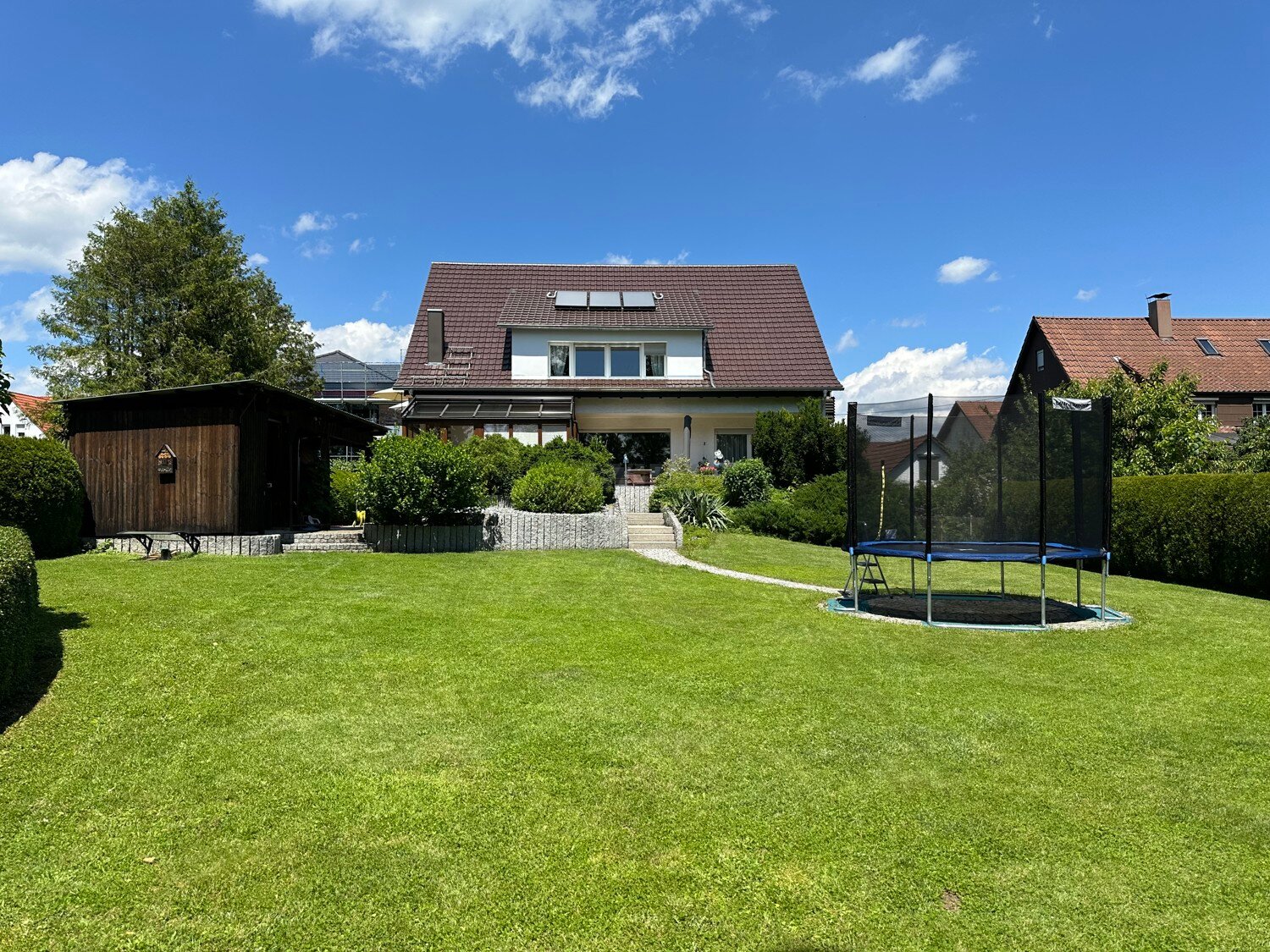 Mehrfamilienhaus zum Kauf 849.000 € 8,5 Zimmer 230 m²<br/>Wohnfläche 1.090 m²<br/>Grundstück Eislingen Eislingen 73054